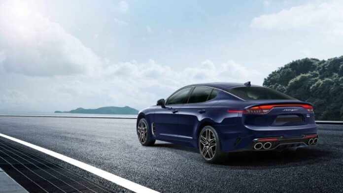 Kia-stinger-1-scaled.jpg