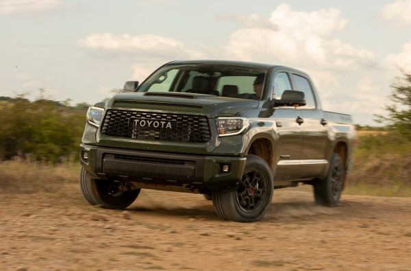 2020_Toyota_Tundra_TRD_Pro_Army_Green_03-.jpg