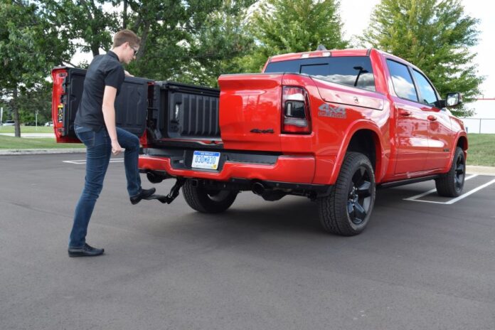 Mopar.jpg