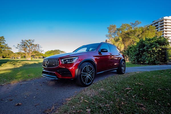2021-Mercedes-Benz-GLC-43-imagen-AUTOM.jpg
