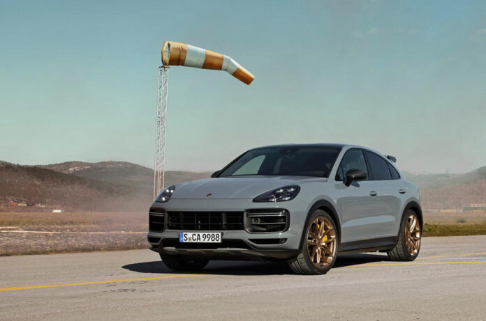 92-porsche-cayenne-gt-2021-official-reveal-static.jpg