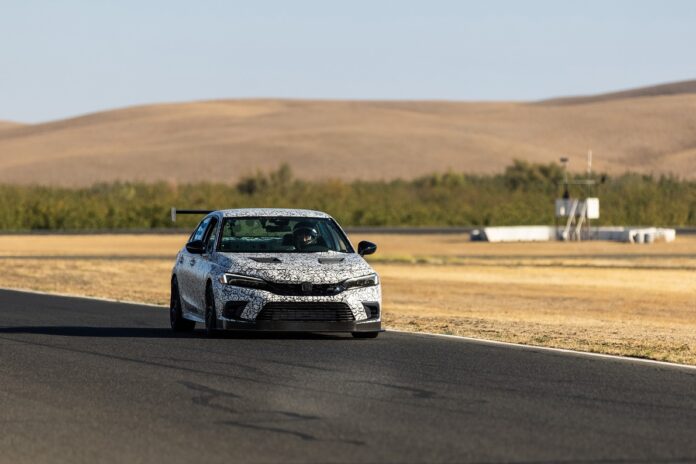 022022HondaCivicSiRaceCar-TeamHondaResearchWest.jpg