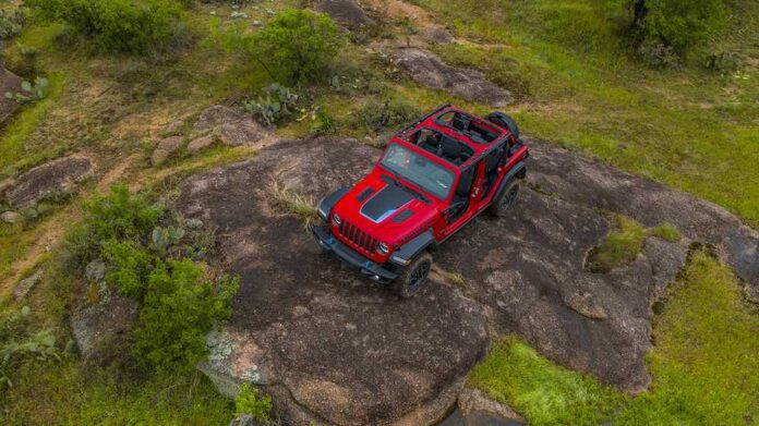 2021-jeep-4xe-autom.jpg