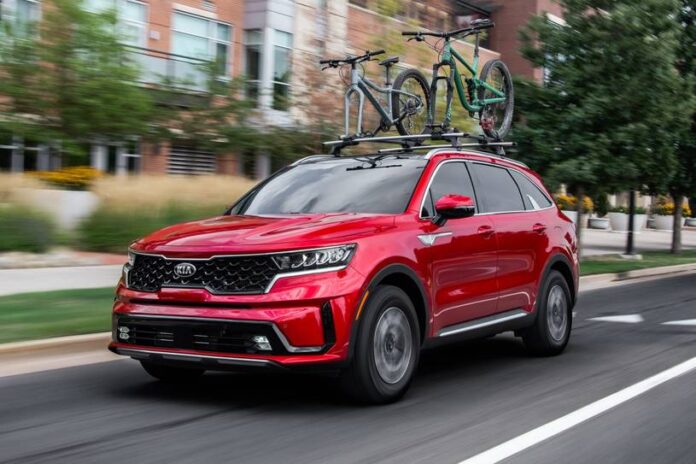 2021_kia_sorento-hybrid_4dr-suv_ex_fq_oem_6_815x543.jpg