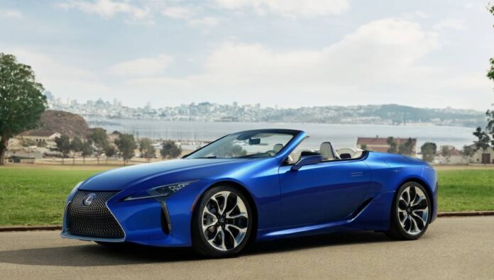 2021_Lexus_LC_500_Convertible_02-1.jpg