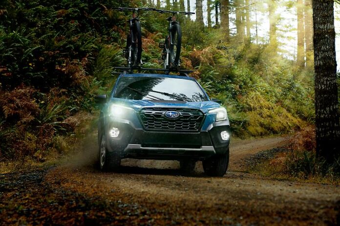 2022_Subaru_Forester_Wilderness_06__mid.jpg