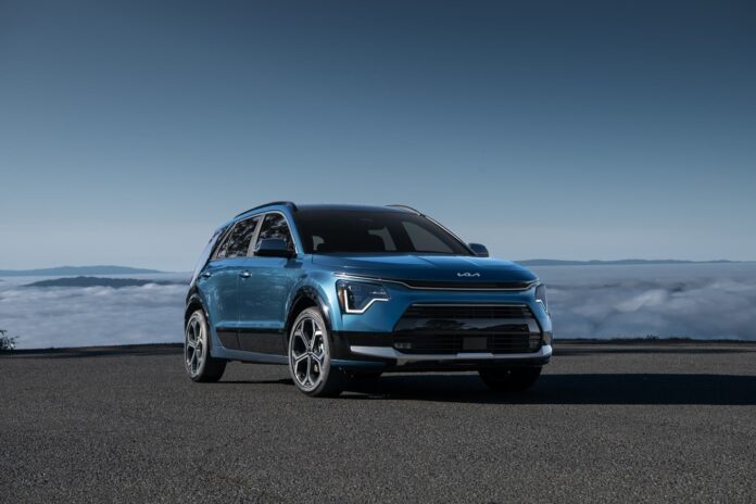 18648_2023_Niro_PHEV.jpg