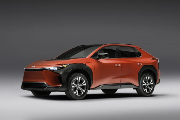 2023_Toyota_BZ4X_XLE_Supersonic_Red_001-1500x1000-1.jpg