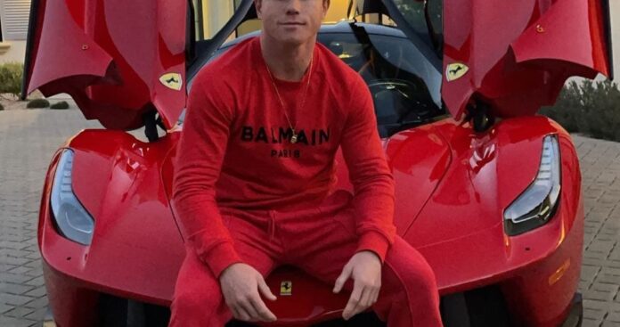 canelo-laferrari-1080x570-1.jpg