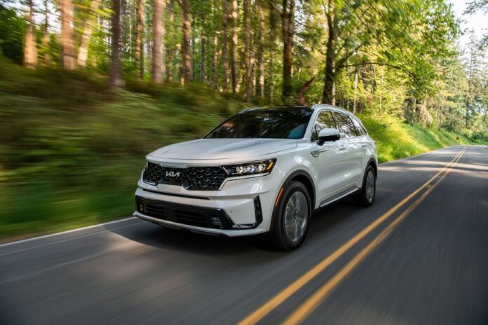 19278_2023_Sorento_PHEV1.jpg