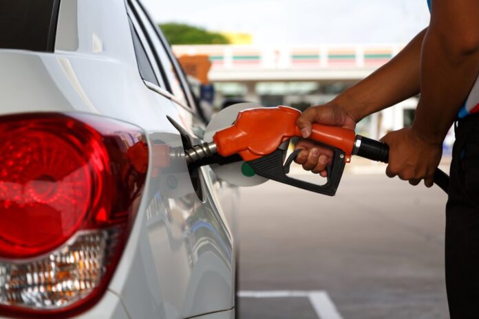 pumping-gas.jpg