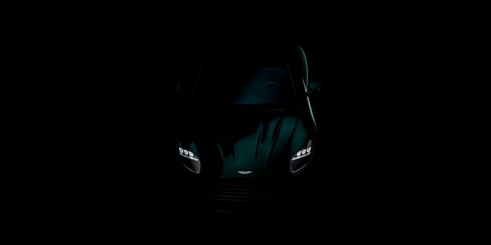 AstonMartin_GrandisnotEnough_01.jpg