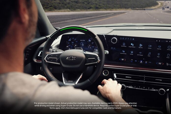 2024-chevrolet-traverse-z71-super-cruise1.jpg