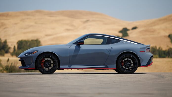 nismo-z.jpg