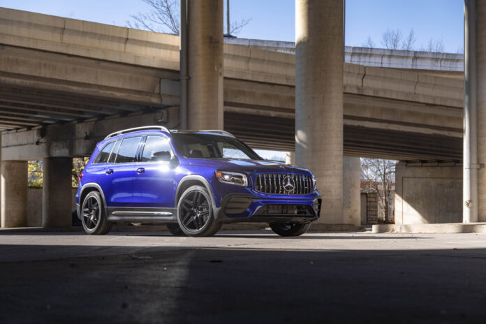 MB-GLB-AMG-35.jpg
