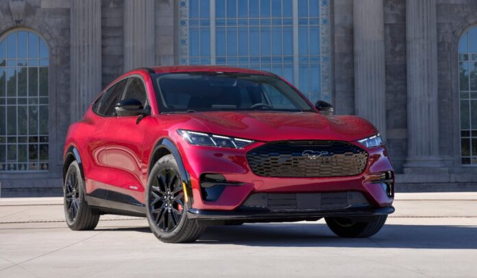 2025MustangMach-EPremiumSportAppearancePackage_07-1.jpeg