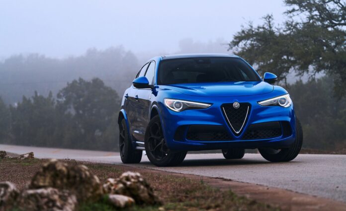 2018-Alfa-Romeo-Stelvio-Quadrifoglio-109-2.jpg