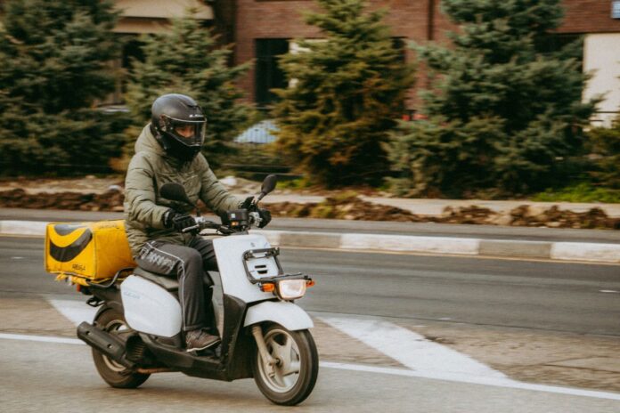 Contenido-TE_foto_repartidor-moto.jpg