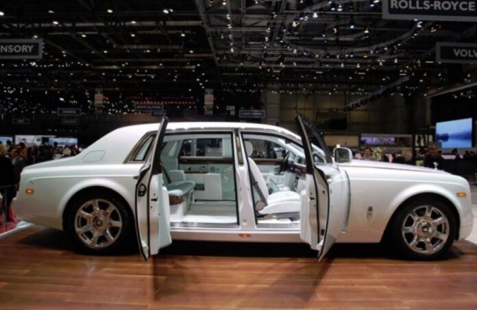 Rolls-Royce-Phantom-Serenity.jpg