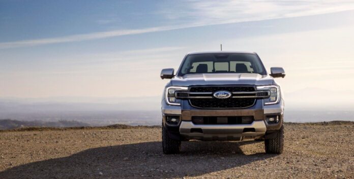 All-New-Ford-Ranger-Lariat_02.jpg